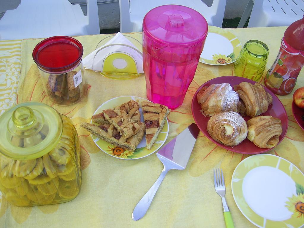 Due Passi Dal Centro Bed and Breakfast Marsala Exteriör bild